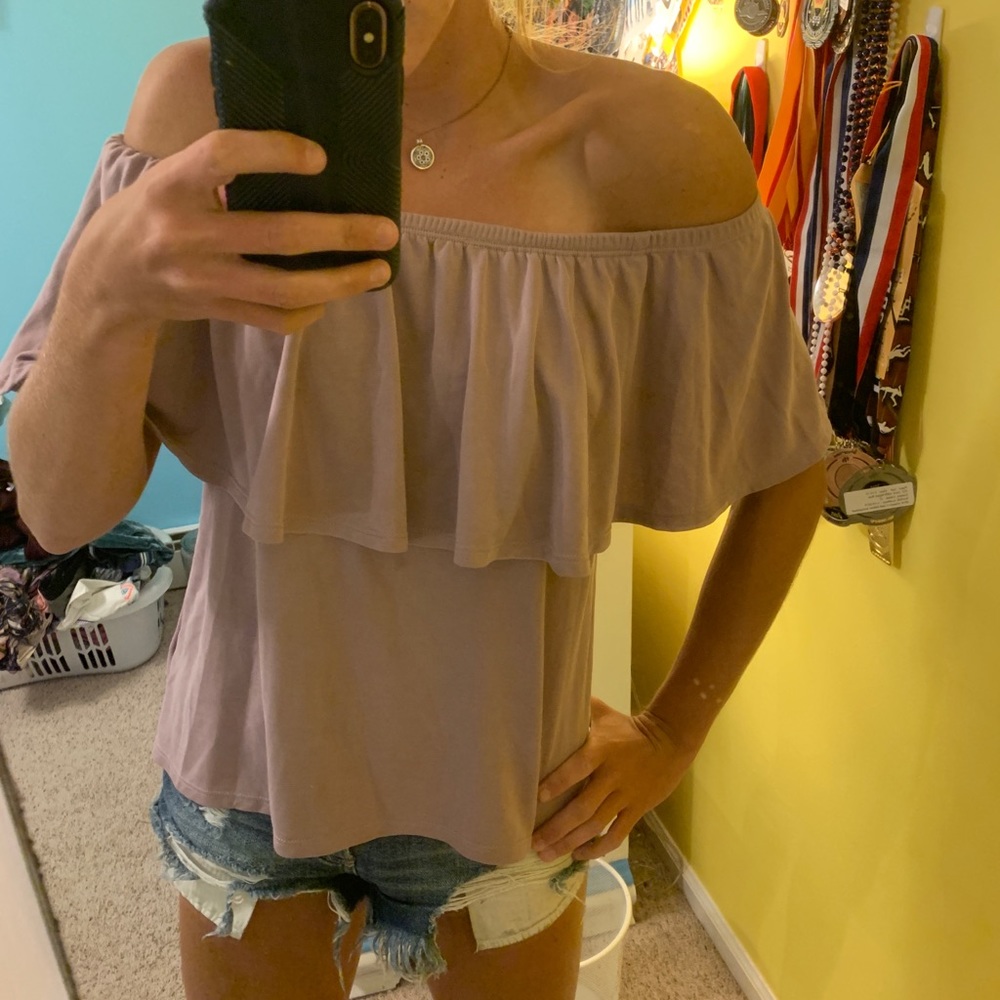 Bevello off the shoulder lavender top